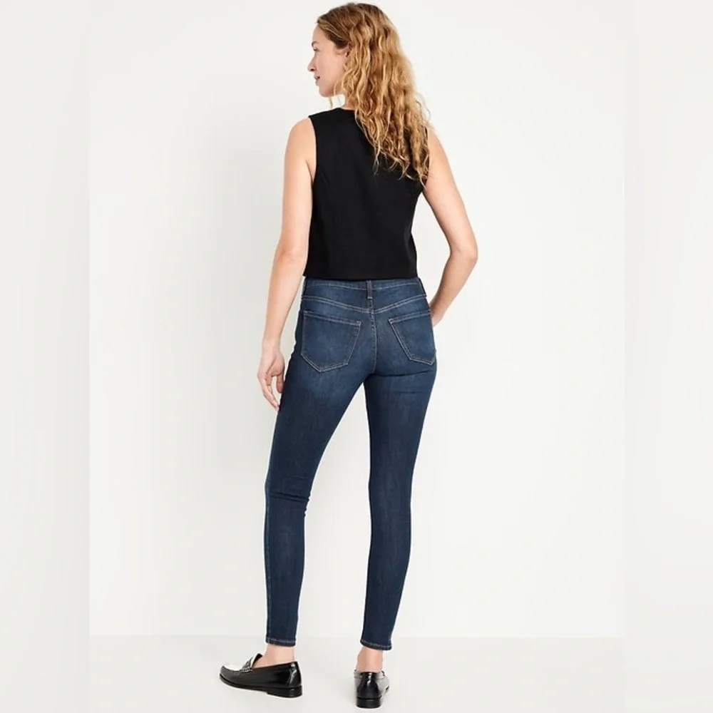 Old Navy Women's High Rise Rockstar Super Skinny Dark Blue Denim Jeans